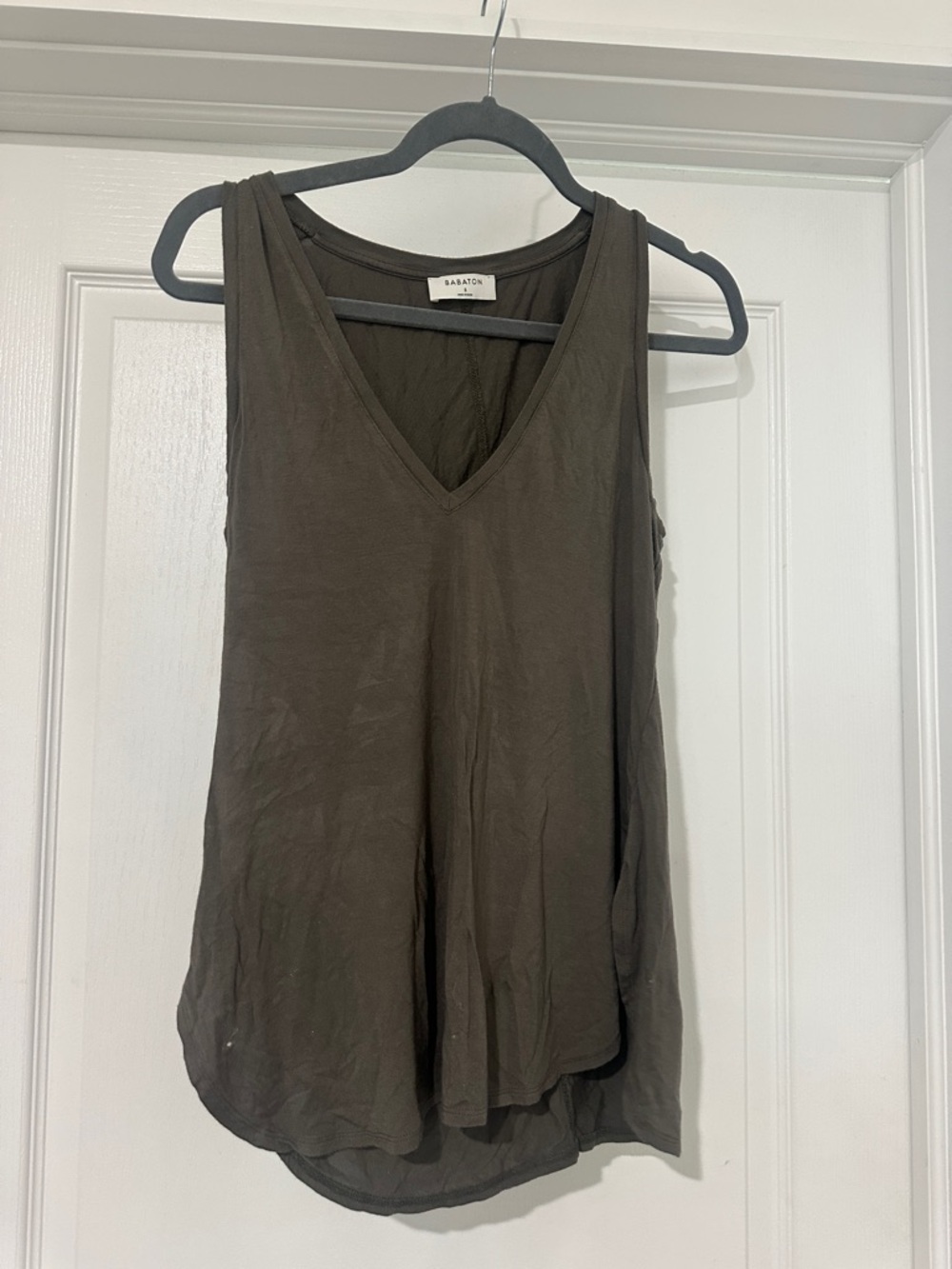 Babaton Olive V-Neck Sleeveless Tank
